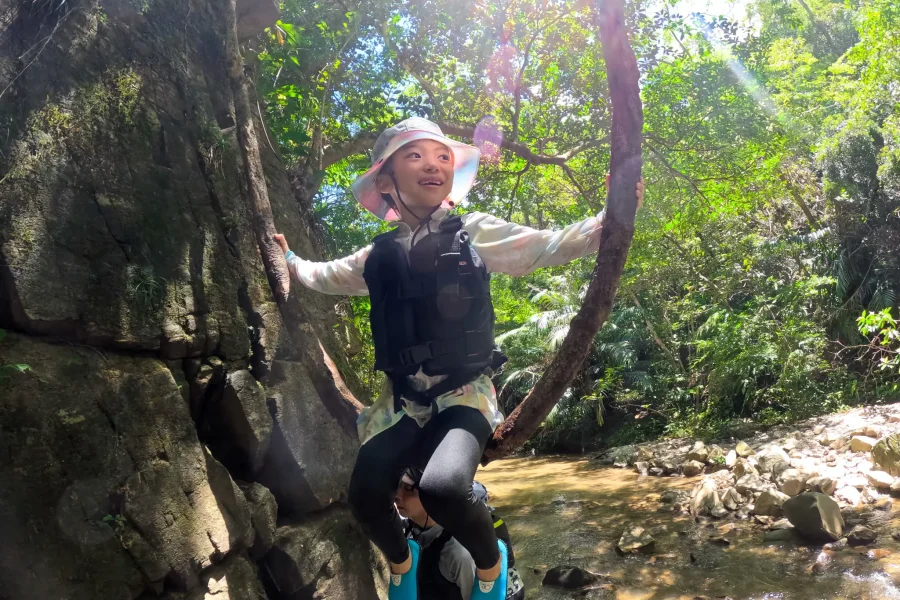 やんばる トレッキング リバートレッキング