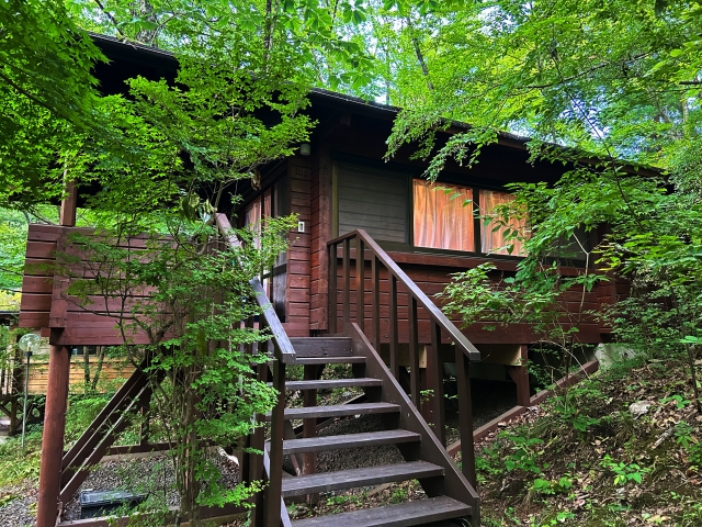 沖縄　やんばる　コテージ