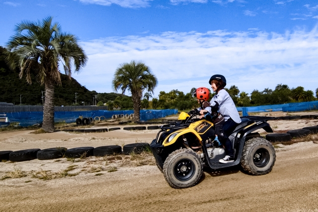 沖縄　やんばる　バギー　アクティビティ
