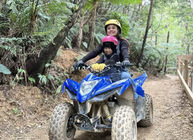 やんばる　バギー　探検ツアー